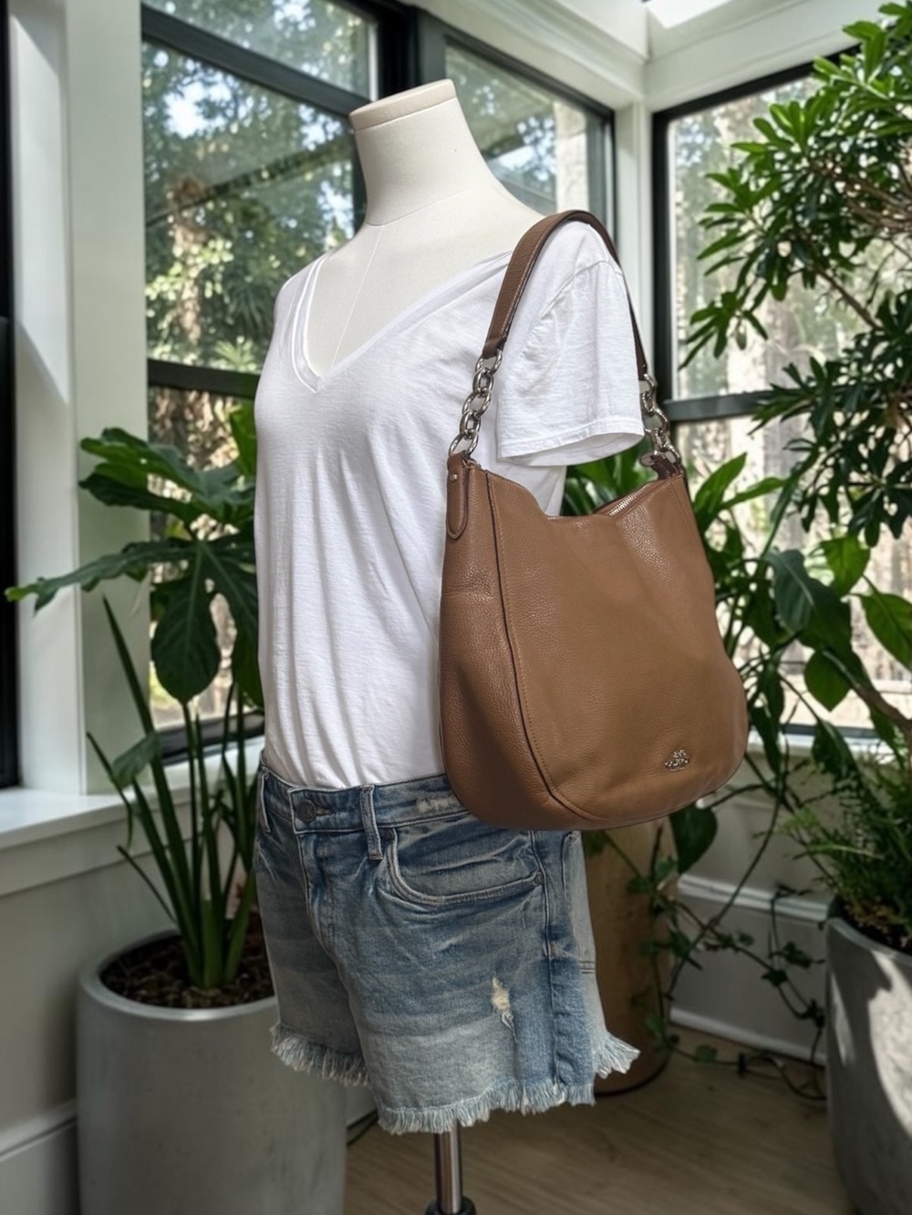 Coach Chelsea Saddle Tan Pebbled Leather Shoulder Hobo Bag! - Picture 12 of 12